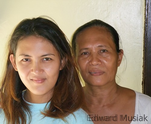 mother & daughter by zbigphotography (1M+ views), on Flickr